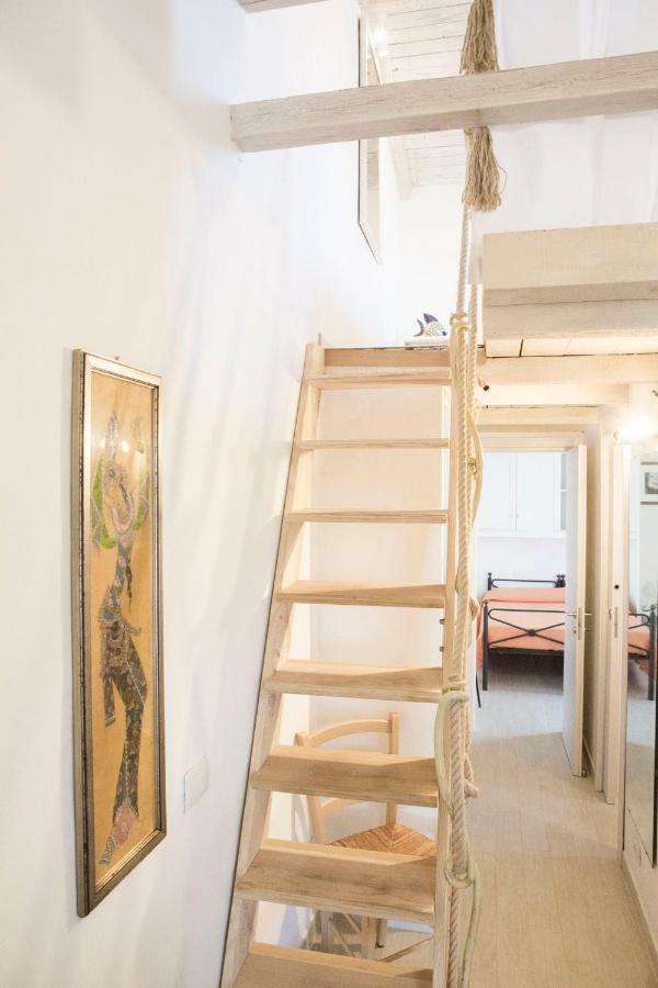 Blue Portrait House Golfo Aranci